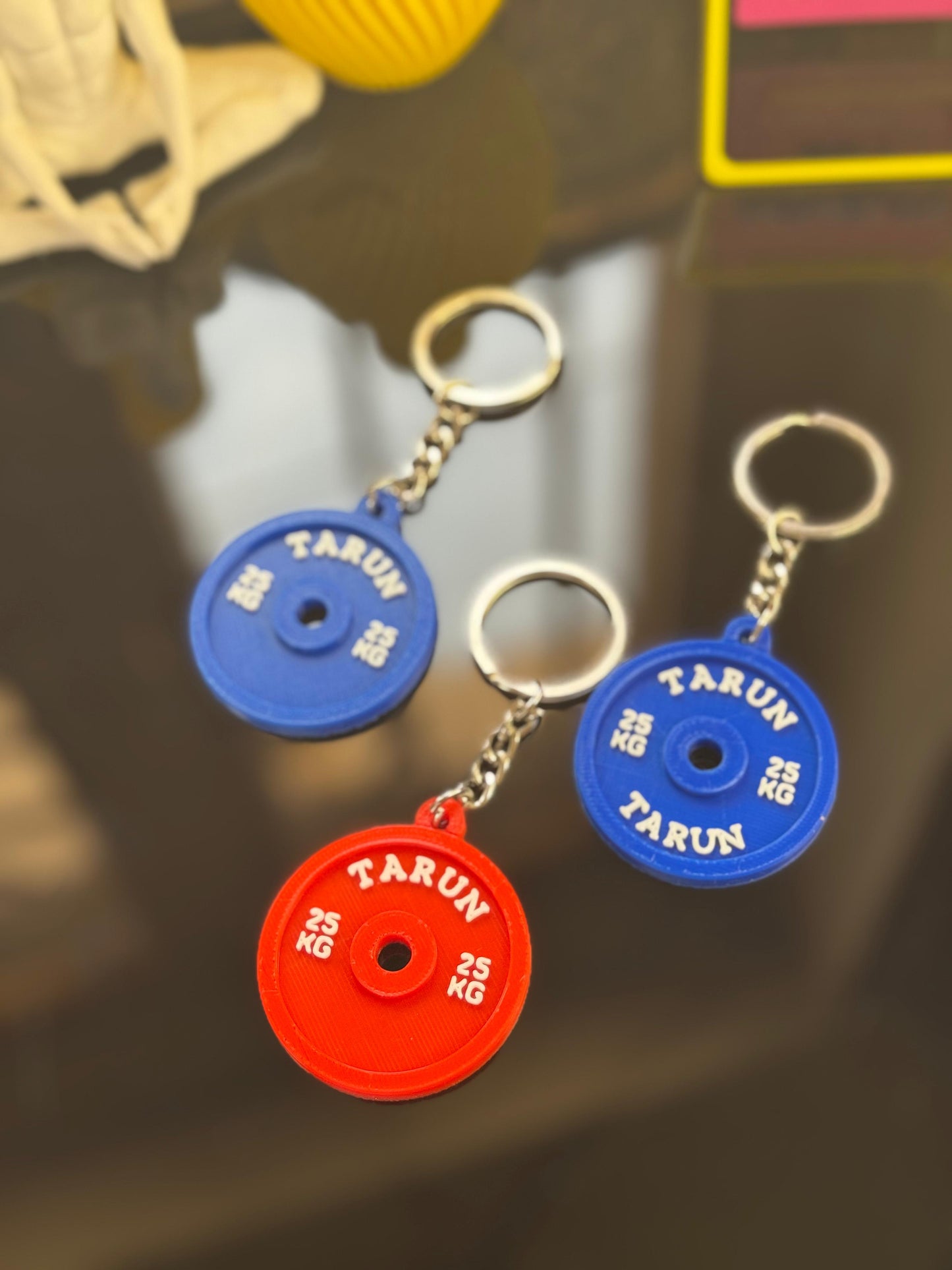 Custom Gym Plate Keychain β Your Words, Your Style
