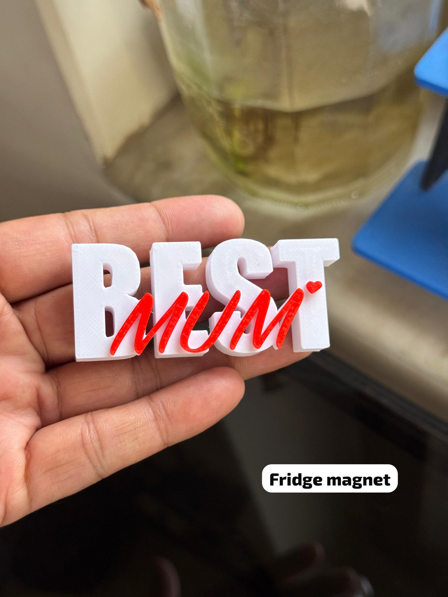 Best Mom Fridge Magnet โ Black / Red
