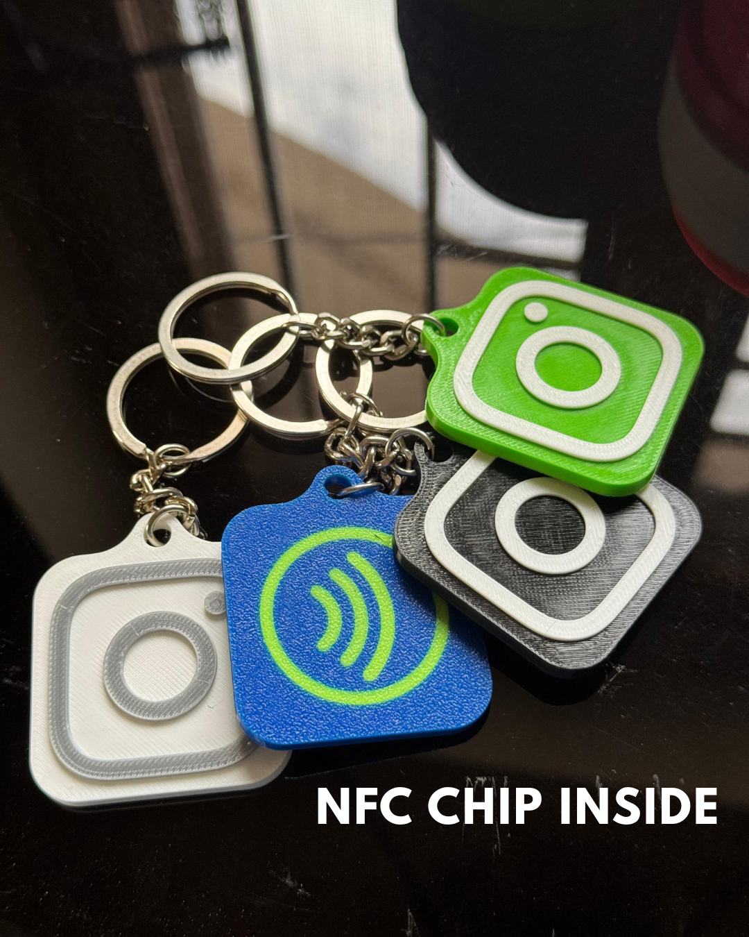 SMART NFC Instagram Keychain | Tap to Share Your Profile | 9 Colours