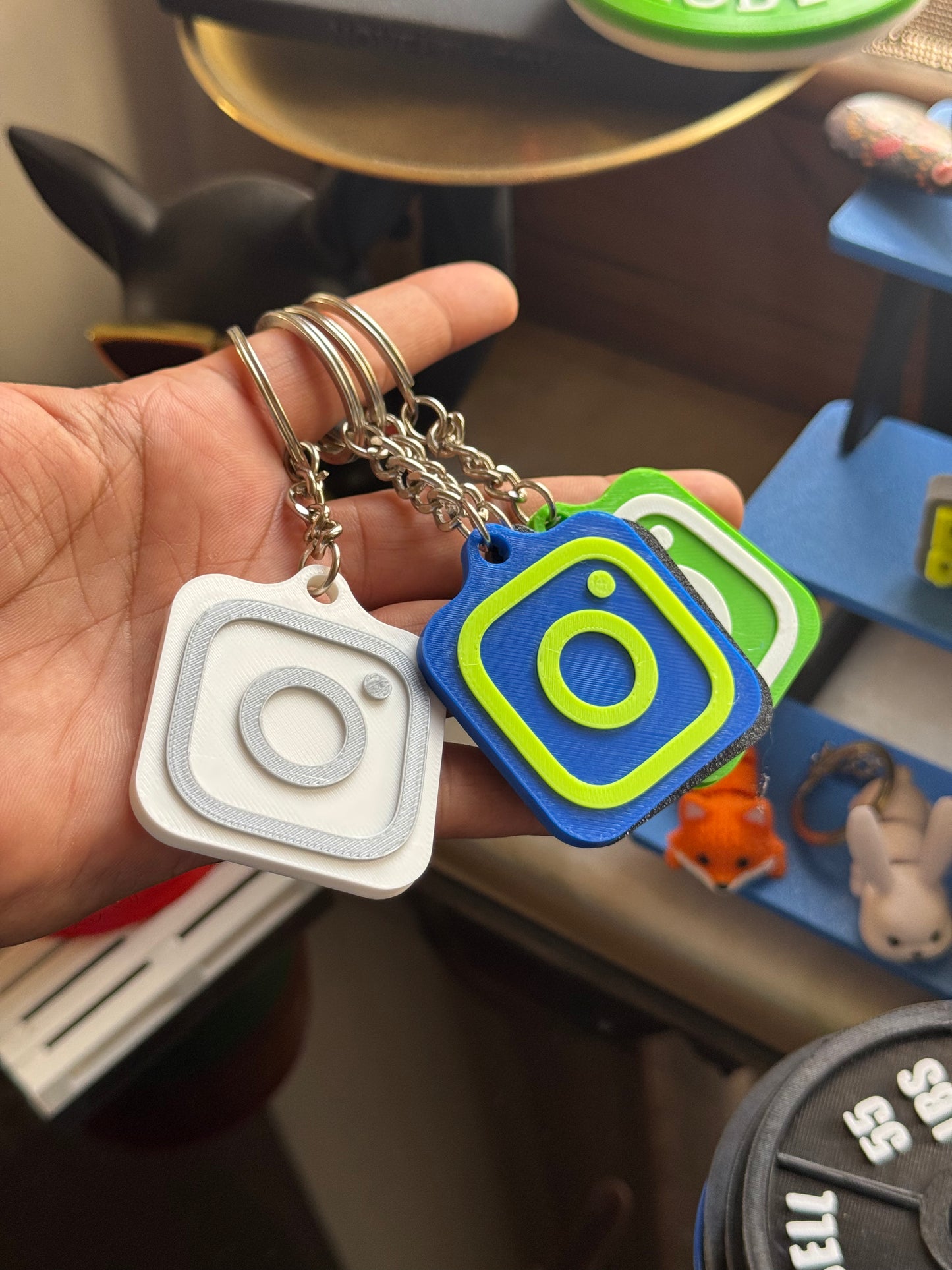 SMART NFC Instagram Keychain | Tap to Share Your Profile | 9 Colours