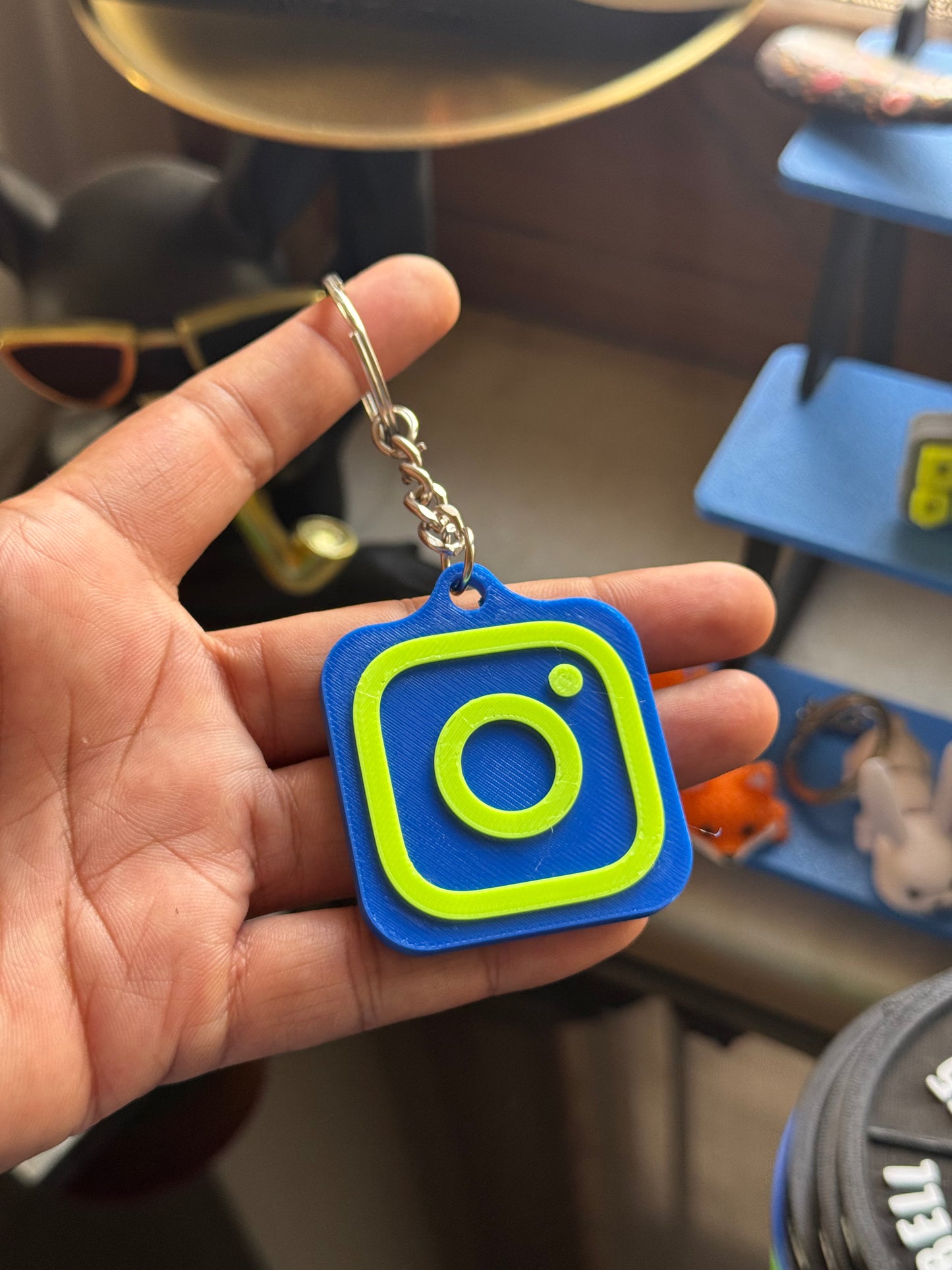 SMART NFC Instagram Keychain | Tap to Share Your Profile | 9 Colours