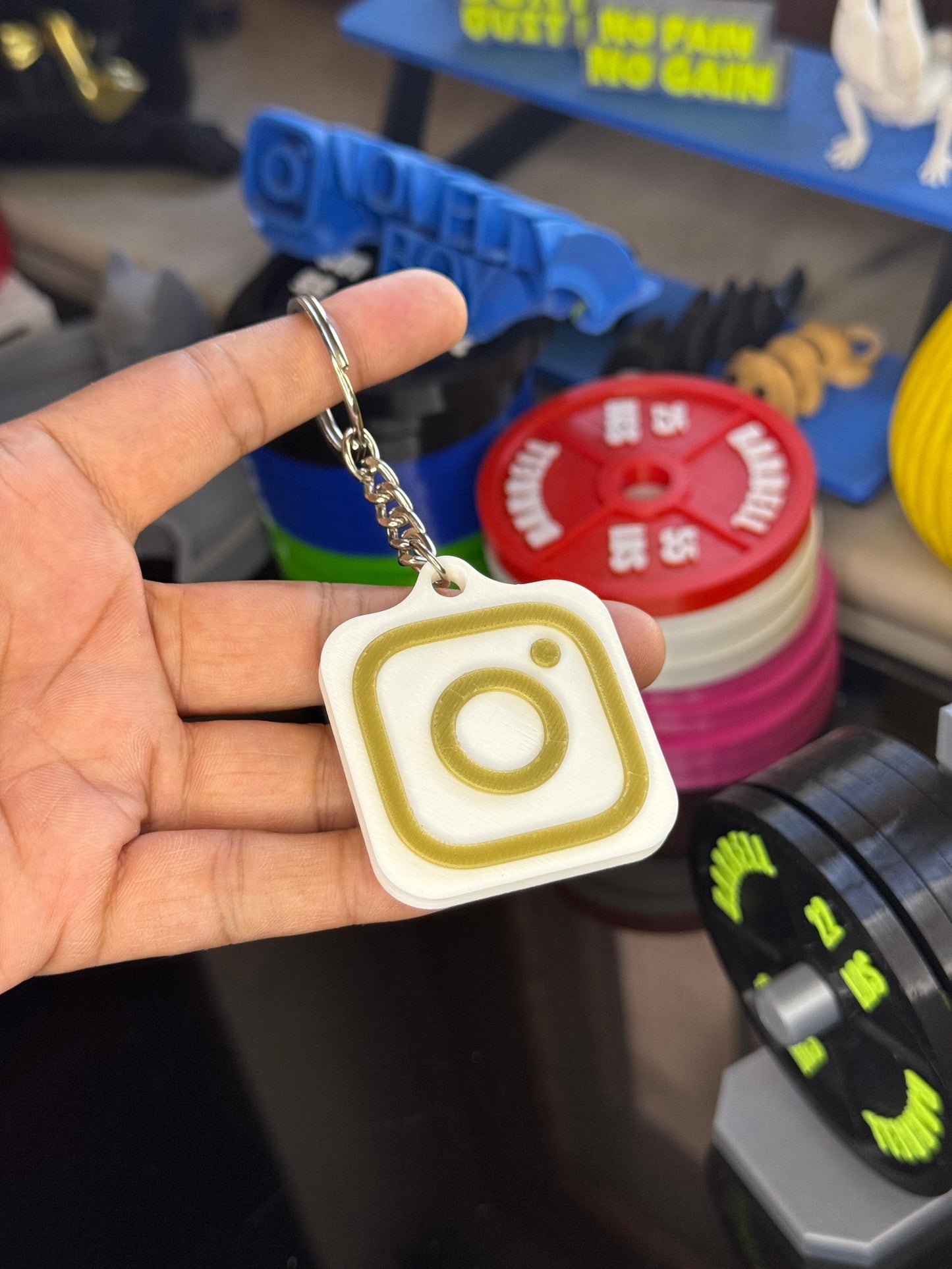 SMART NFC Instagram Keychain | Tap to Share Your Profile | 9 Colours
