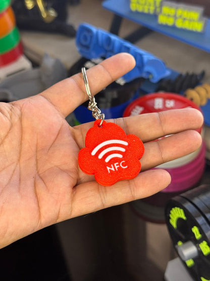 Dog Paw NFC Keychain – Tap to Share Your Contact or Social Links